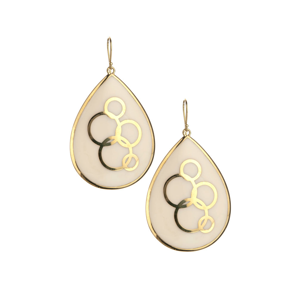 Hard Gloss Teardop Earrings with Interlaced Circle Pattern
