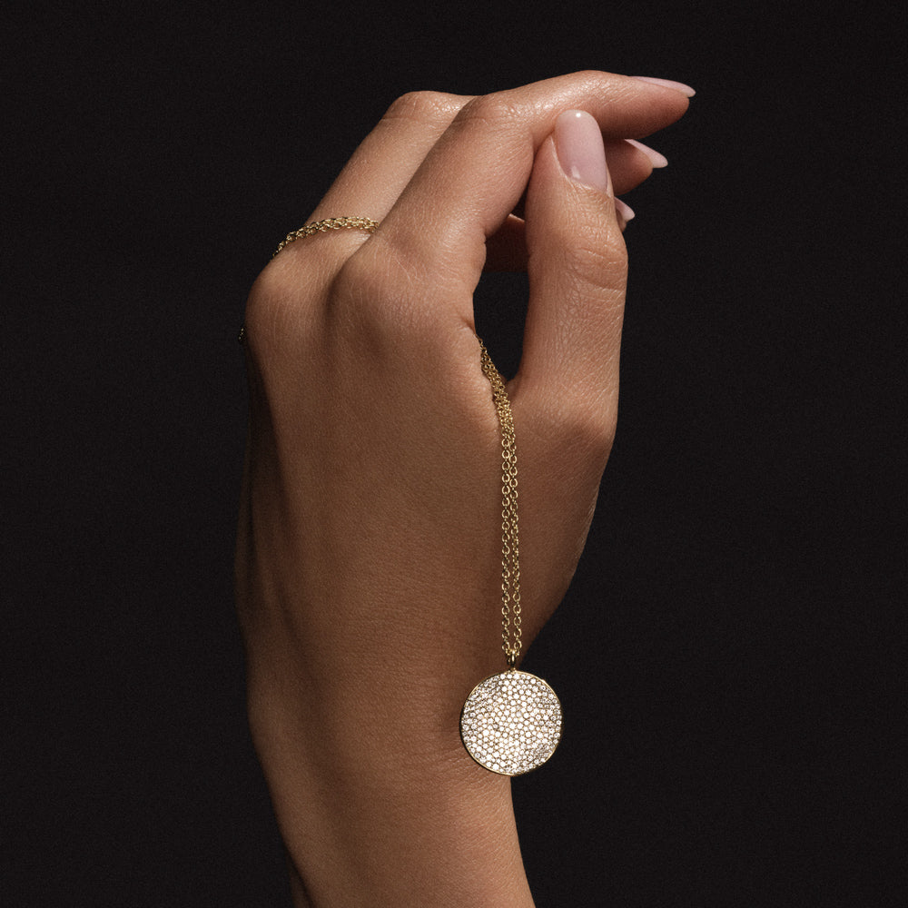 Large Flower Pendant Necklace (1.06ctw)