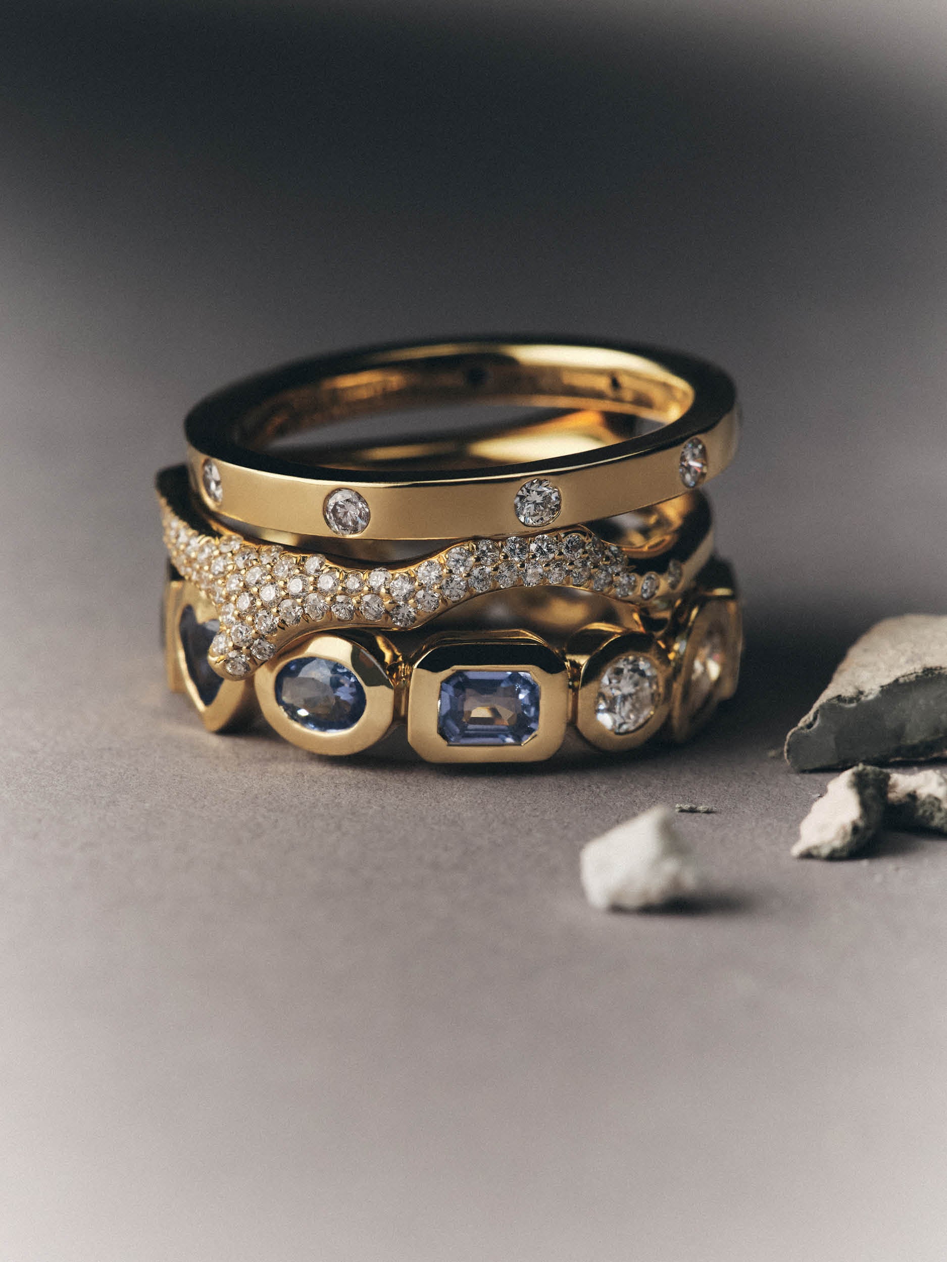 SHOP RINGS
