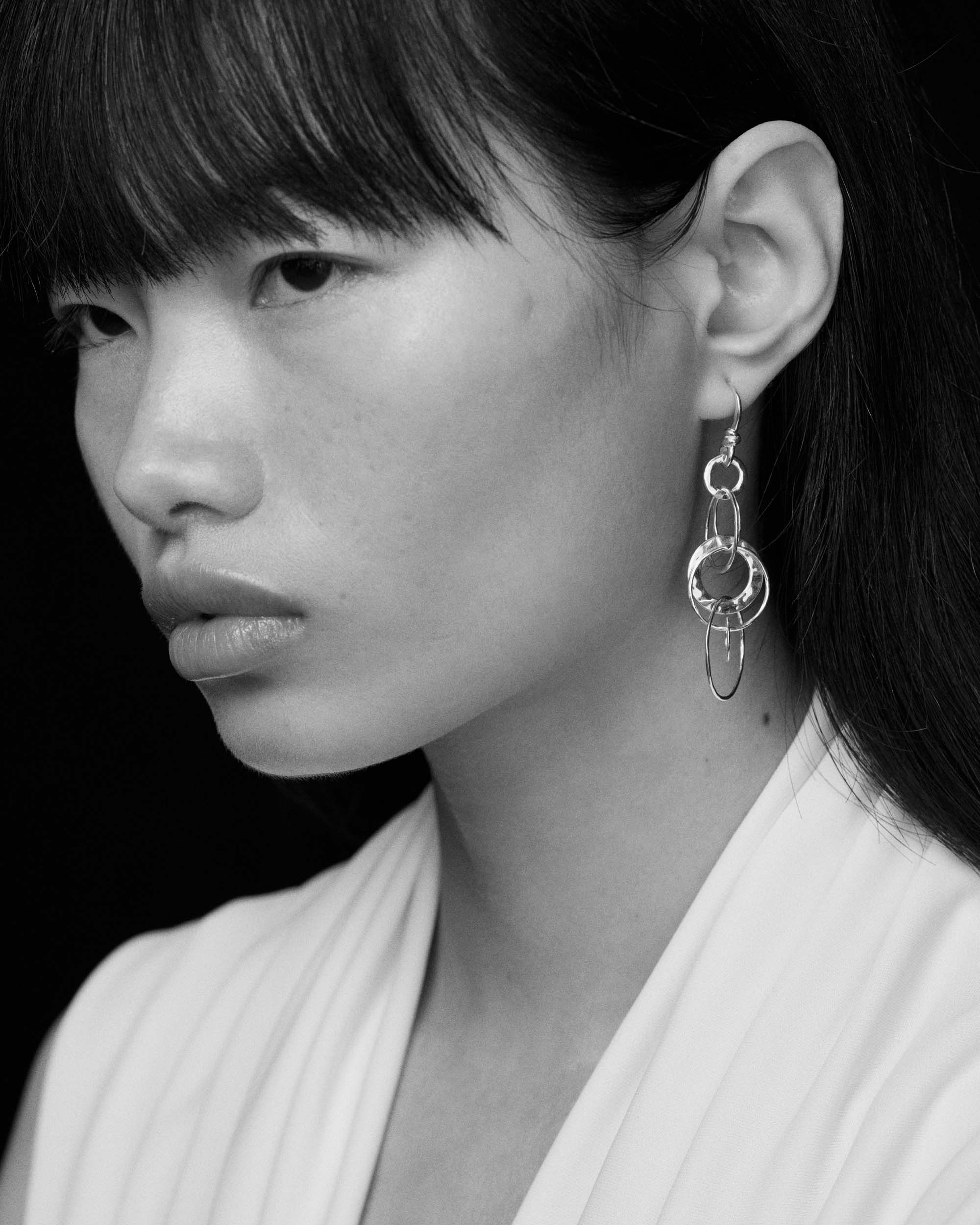 Sterling Silver Classico Hammered Jet Set Earrings | IPPOLITA