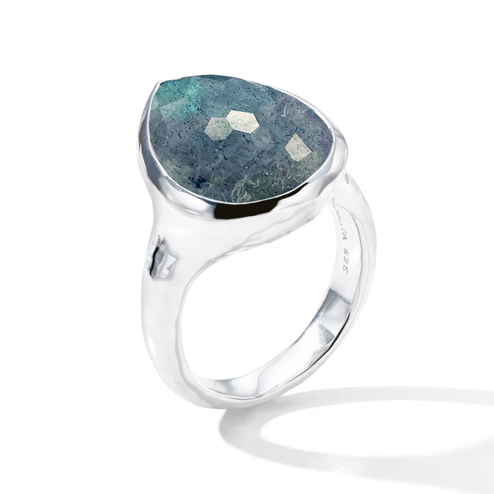 Medium Teardrop Ring