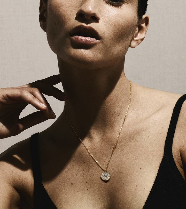 Medium Flower Pendant Necklace