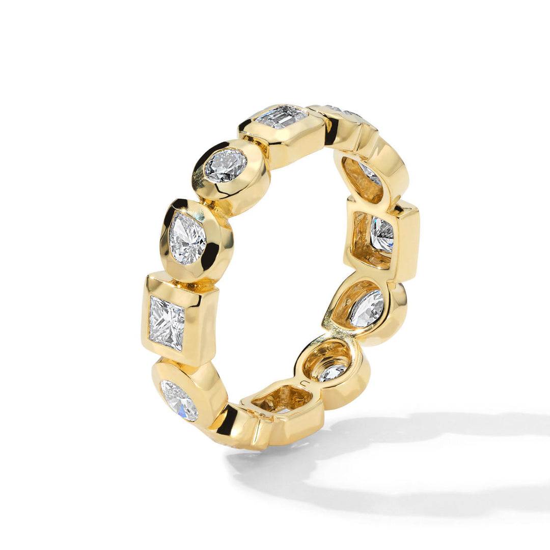 Caramella Eternity Band Ring in 18K Gold with Diamonds GR1015DIA - Side Profile | IPPOLITA