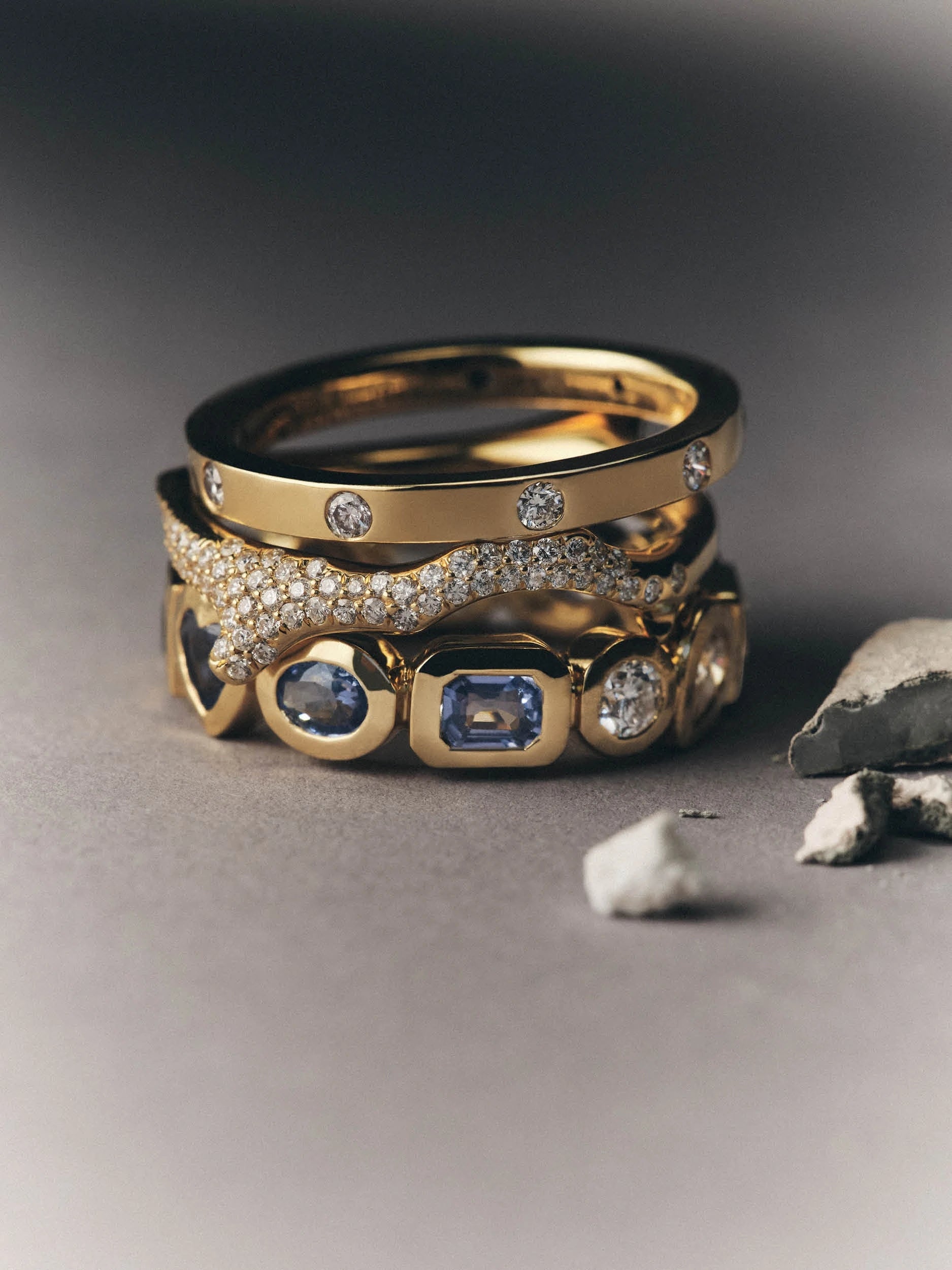 SHOP RINGS